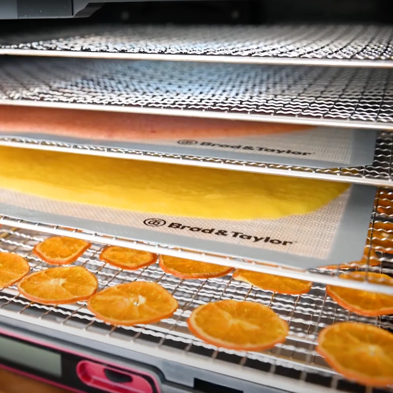 Non-Stick Silicone Baking Mat - Image 5