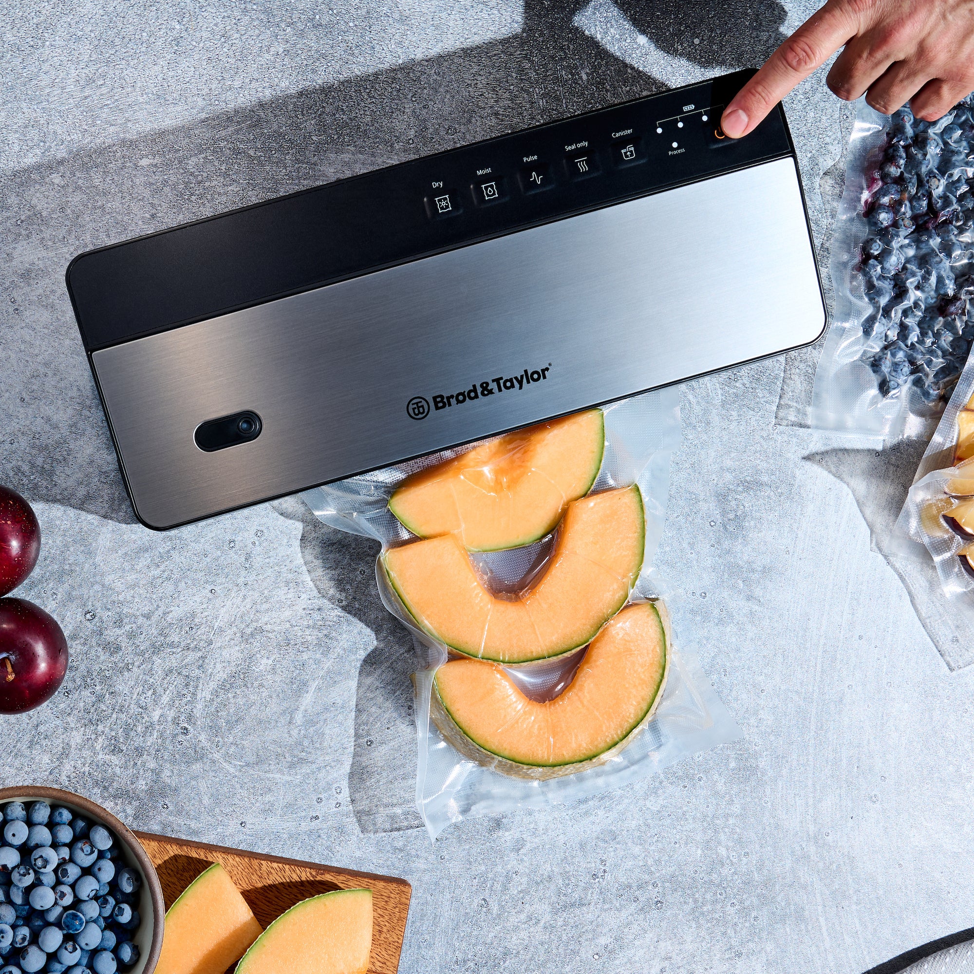 Cordless Vacuum Sealer - Image 3